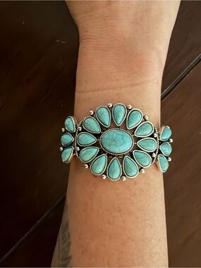 Turquoise Stone Floral Cuff Bracelet - Women's Jewelry